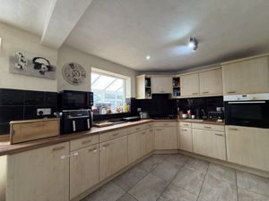 Photo 21- click for photo gallery